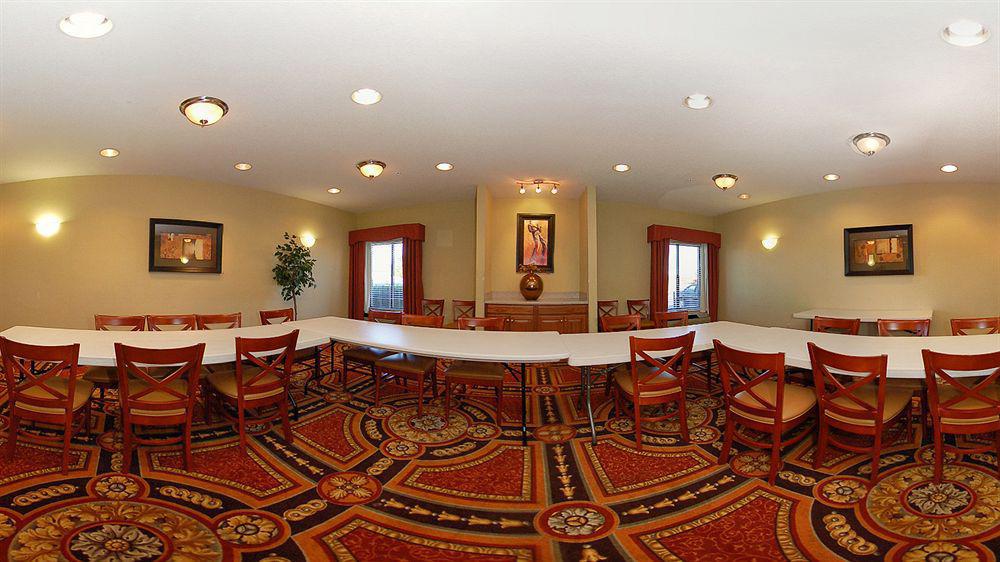 Holiday Inn Express Corydon By Ihg Bagian luar foto
