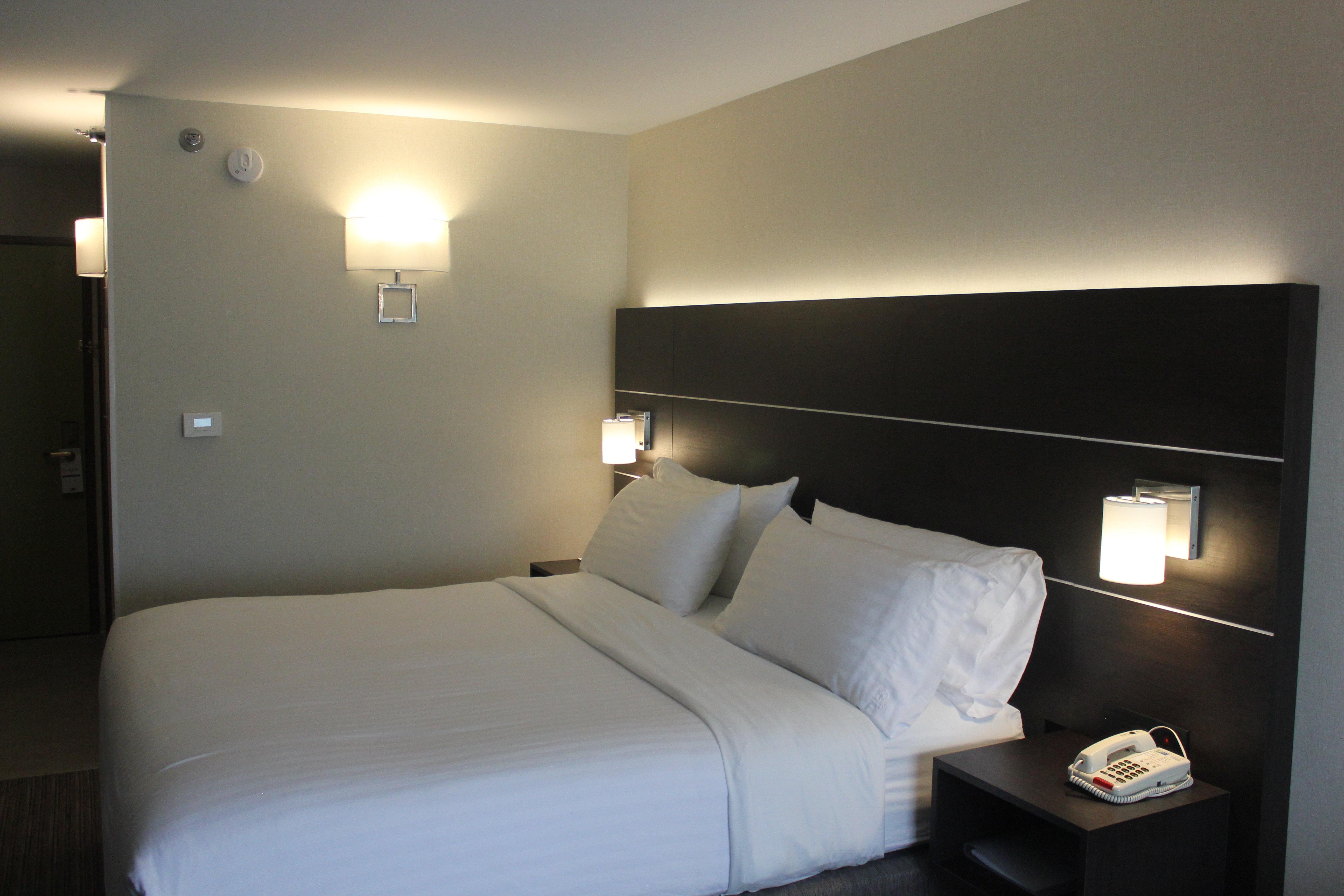 Holiday Inn Express Corydon By Ihg Bagian luar foto