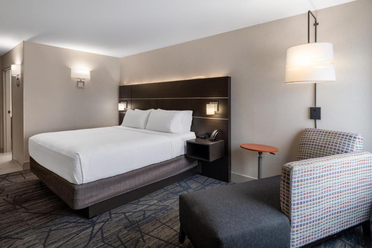 Holiday Inn Express Corydon By Ihg Bagian luar foto