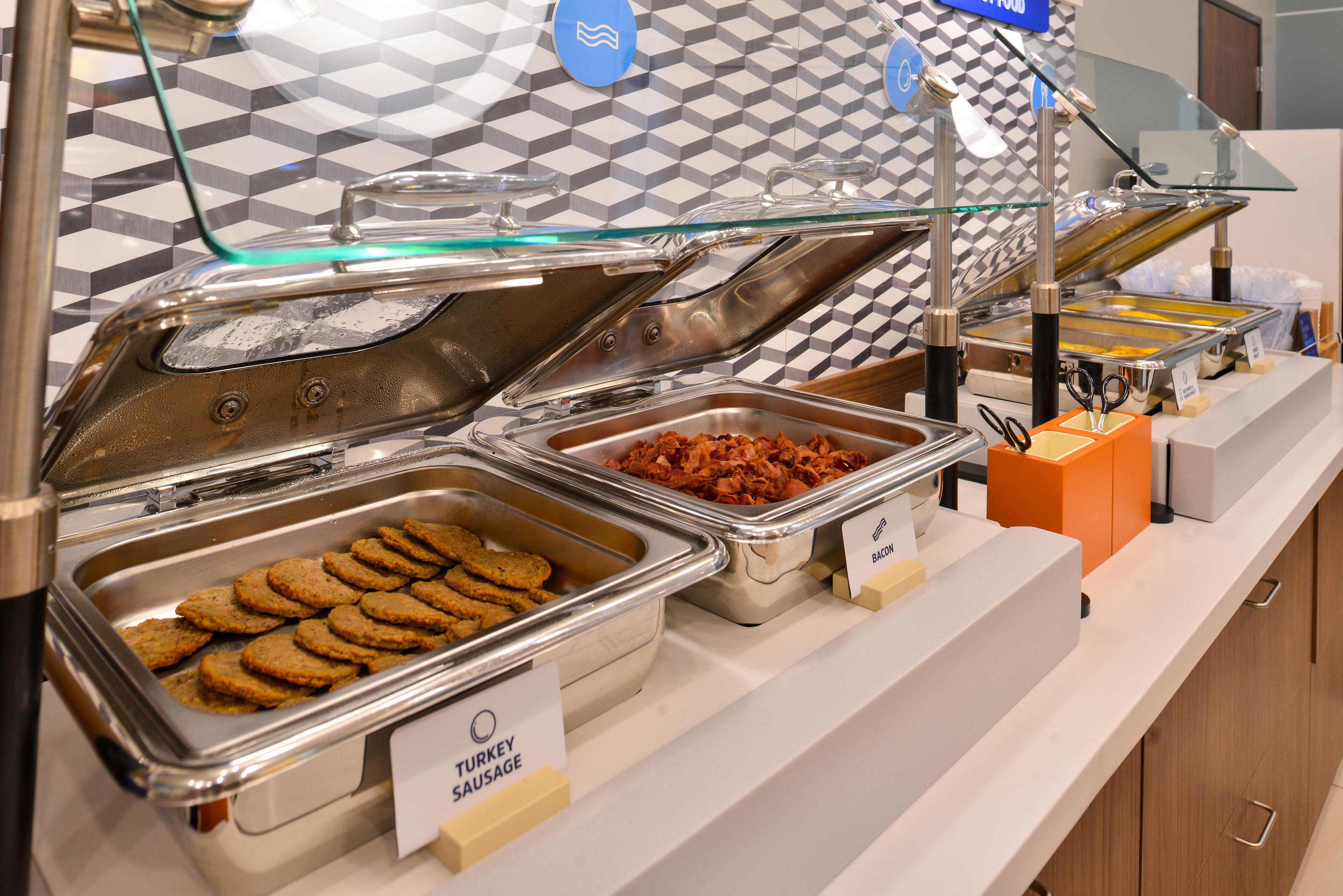 Holiday Inn Express Corydon By Ihg Bagian luar foto