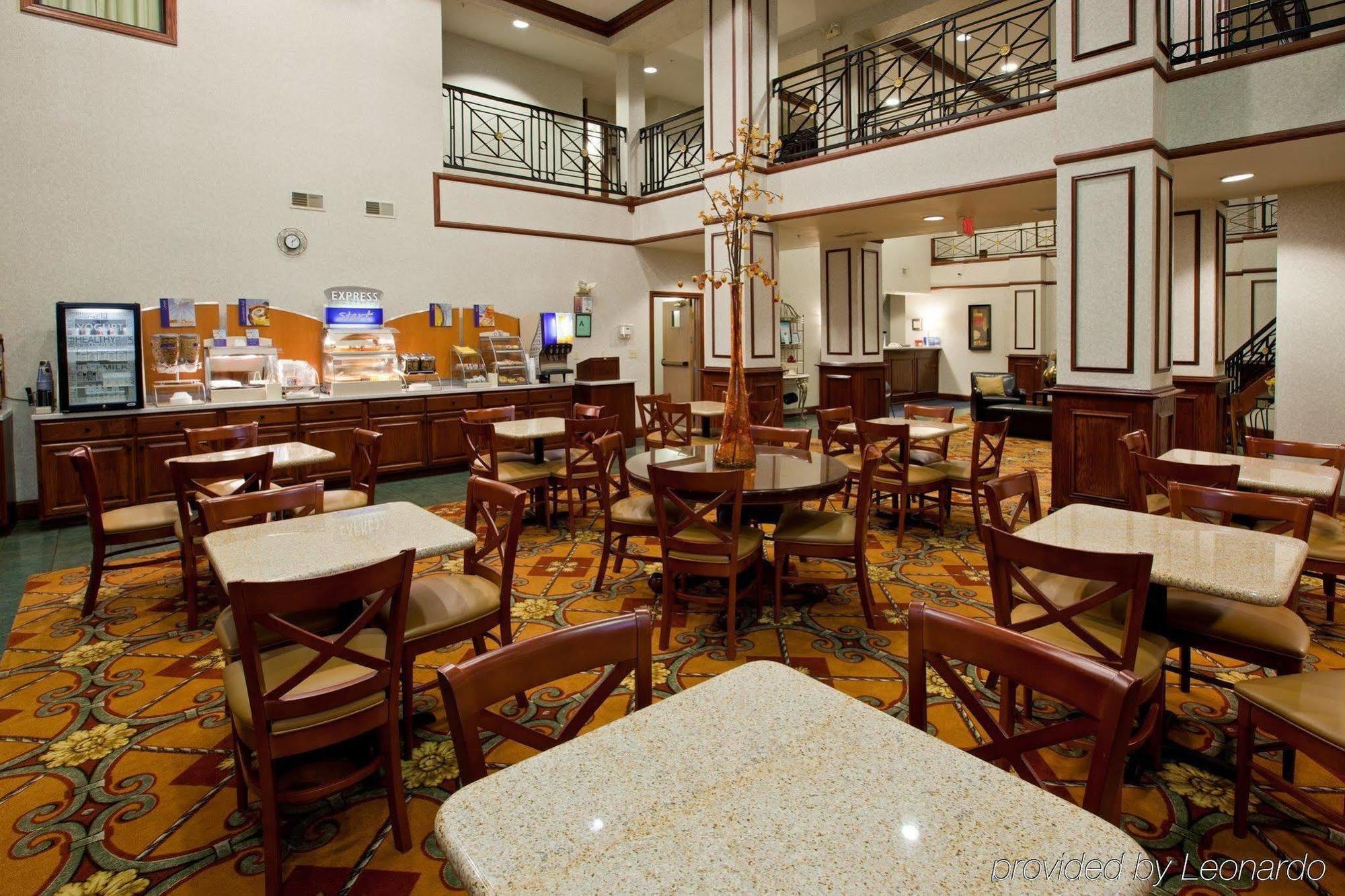Holiday Inn Express Corydon By Ihg Restoran foto